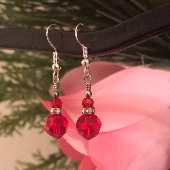 🔥ON SALE🔥3/$30🔥 💖 LA Design💖Handmade Earrings - Picture 4 of 6